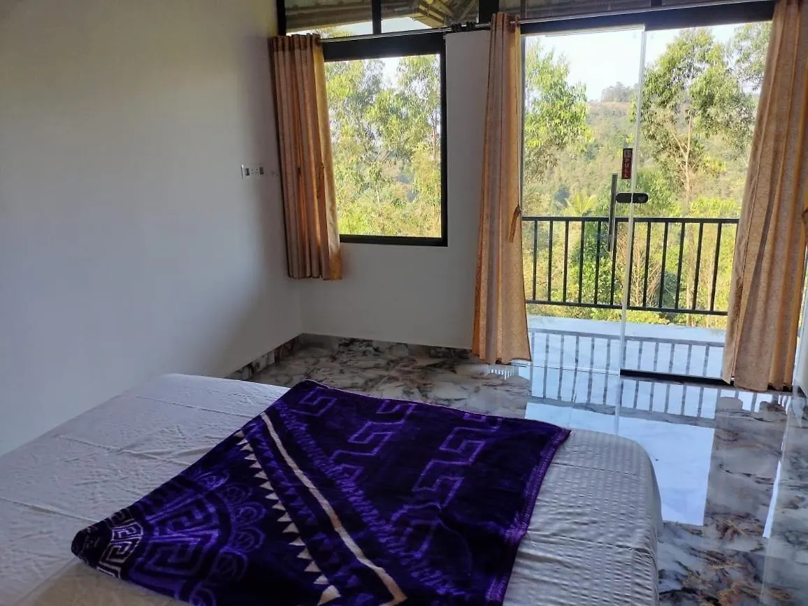 Half Moon Holiday Home - 8Bhk Munnar